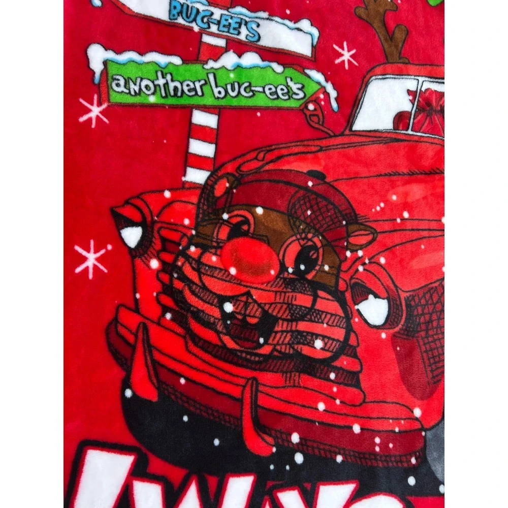 Buc-ee's Plush Throw Blanket 50x68 Red Holiday Truck Christmas Unisex
